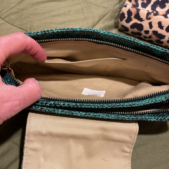 NWT Green snakeskin clutch by Alexisuospny O/S - Picture 7 of 15